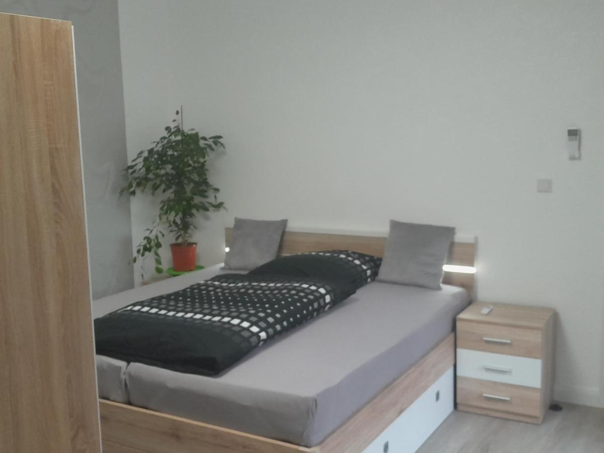 Appartment Hochpaterre Шпринге Экстерьер фото